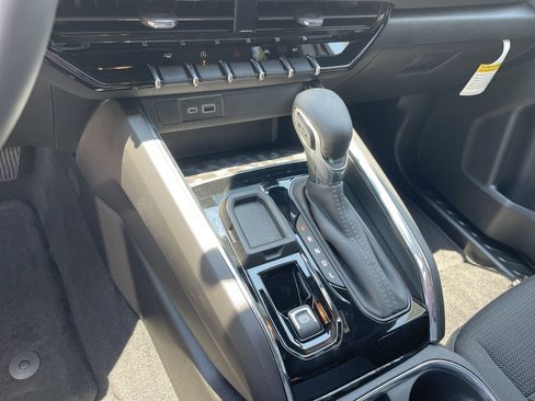 New 2025 GMC Canyon Elevation w/ Convenience Package image 22