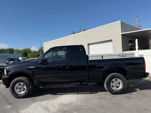 Used 2002 Ford F250 4x4 SuperCab Super Duty image 2