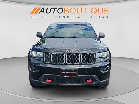 Used 2019 Jeep Grand Cherokee Trailhawk AWD/4WD image 8