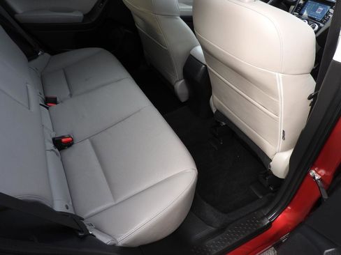 Used 2016 Subaru Forester 2.5i Limited AWD/4WD image 6