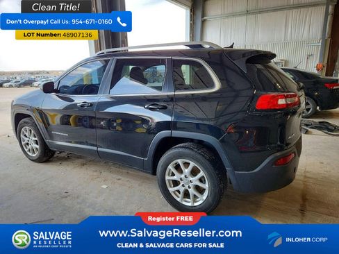 Used 2014 Jeep Cherokee Latitude w/ Cold Weather Group image 3