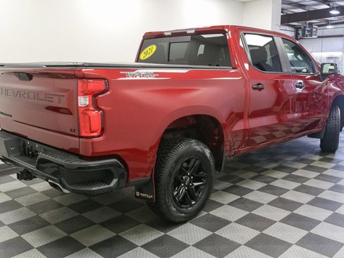 Used 2021 Chevrolet Silverado 1500 LT Trail Boss w/ Convenience Package II AWD/4WD image 9