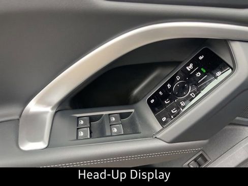 New 2025 Audi Q5 Prestige image 8