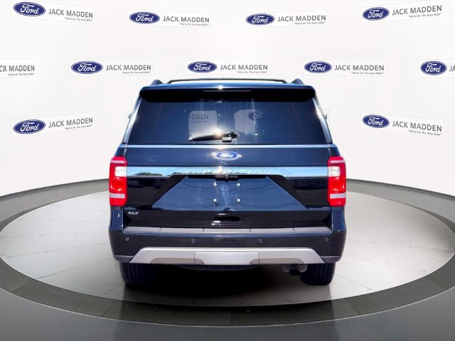 Certified 2018 Ford Expedition XLT AWD/4WD image 4