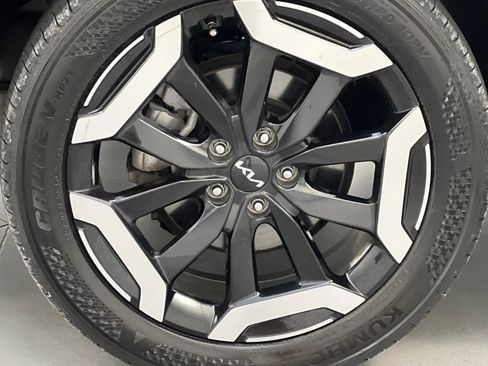 Used 2025 Kia Telluride S FWD image 83