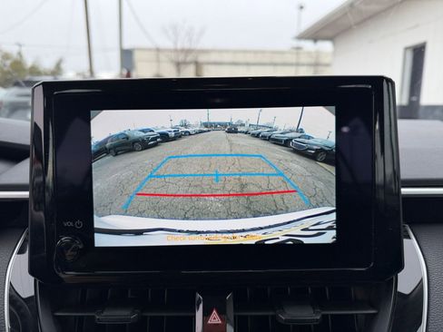 Used 2025 Toyota Corolla LE image 17