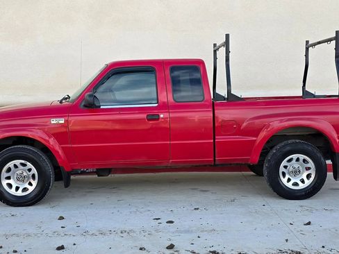 Used 2004 MAZDA B-Series Pickup 2WD Cab Plus B3000 w/ Convenience Pkg image 7
