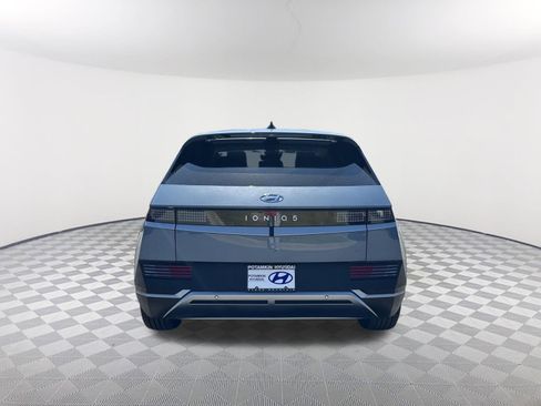 Used 2024 Hyundai Ioniq 5 SEL RWD image 8