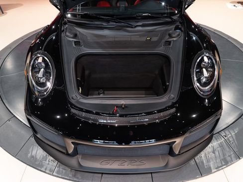 Used 2018 Porsche 911 GT2 RS RWD image 18