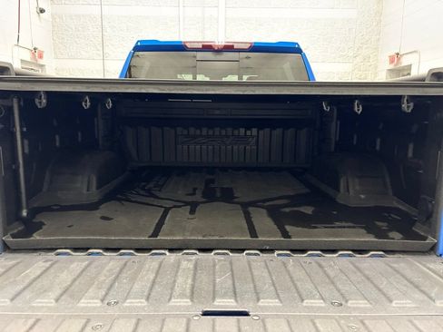 Used 2022 Chevrolet Silverado 1500 ZR2 w/ Technology Package AWD/4WD image 6