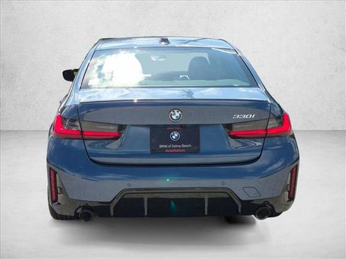 Used 2026 BMW 330i Sedan w/ M Sport Package RWD image 7