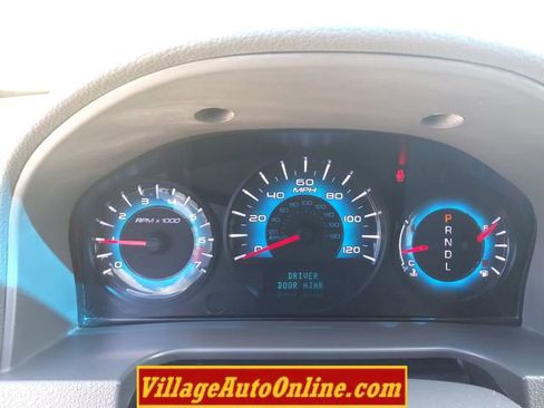 Used 2012 Ford Fusion SE FWD image 21