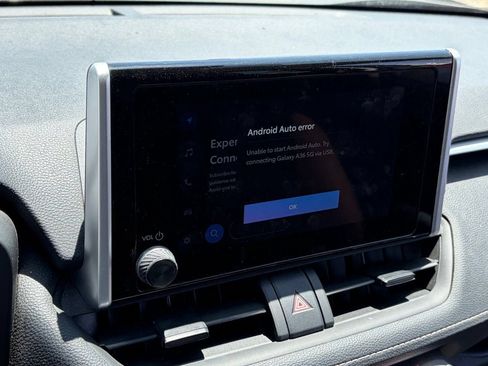 Used 2024 Toyota RAV4 LE FWD image 10