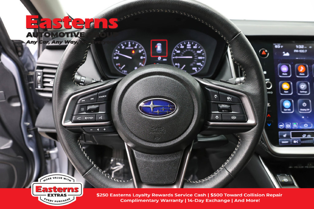 Used 2025 Subaru Outback Premium AWD/4WD image 11