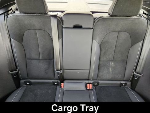 Certified 2023 Volvo XC40 Recharge Ultimate w/ Protection Package Premier image 16