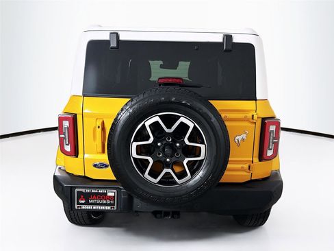 Used 2022 Ford Bronco Outer Banks image 6