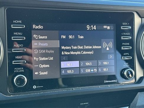 Used 2022 Toyota Tacoma SR image 19