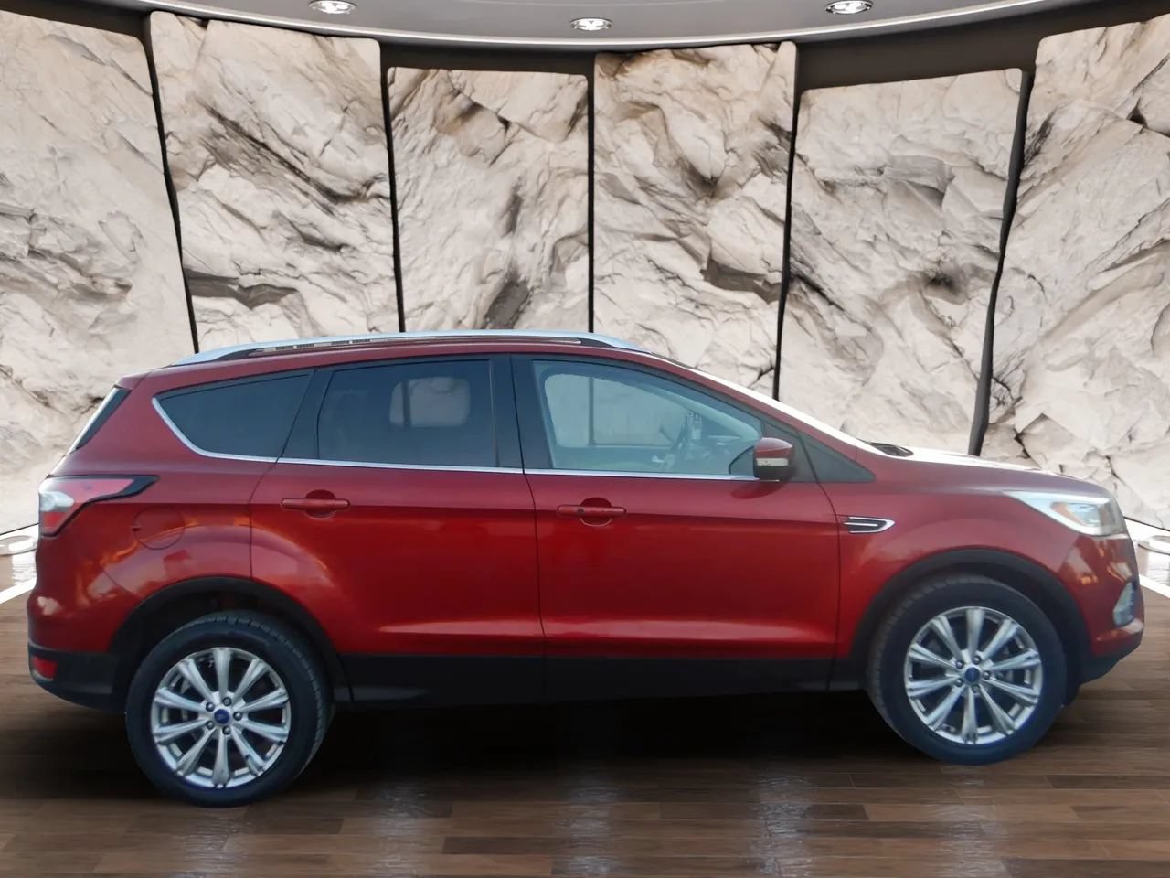 Used 2017 Ford Escape Titanium w/ Equipment Group 301A AWD/4WD image 5