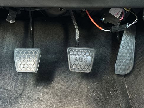 Used 2002 Chevrolet Camaro Z28 w/ SS Performance/Appearance Pkg image 39