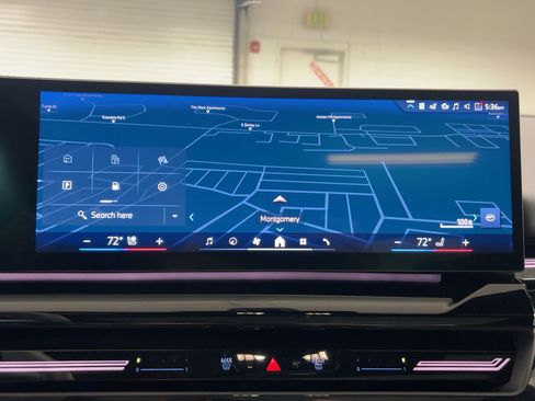 New 2026 BMW 530i w/ Premium Package image 24