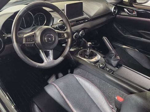 Used 2017 MAZDA MX-5 Miata RF Grand Touring RWD image 8