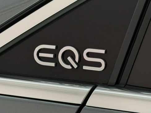 Certified 2023 Mercedes-Benz EQS 580 4MATIC SUV image 32