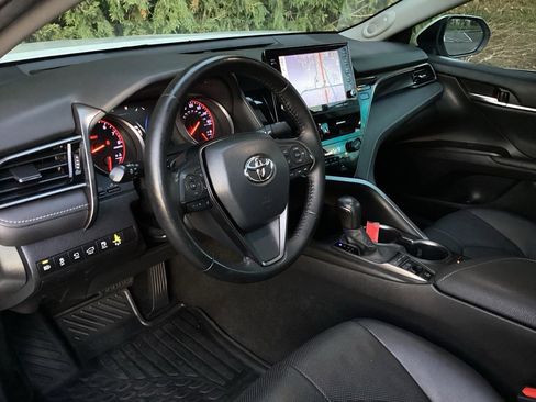 Used 2021 Toyota Camry XSE image 13