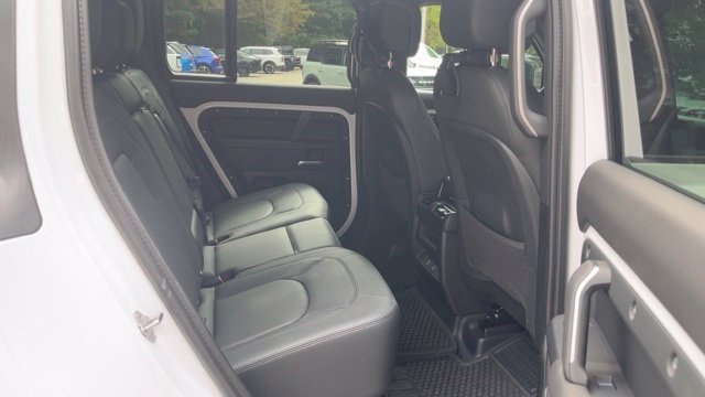 Certified 2026 Land Rover Defender 110 S AWD/4WD image 13