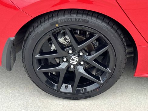 Certified 2024 Honda Civic Sport image 30