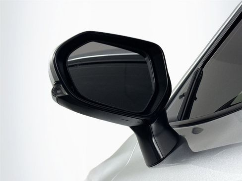 Certified 2025 Toyota Camry LE image 10