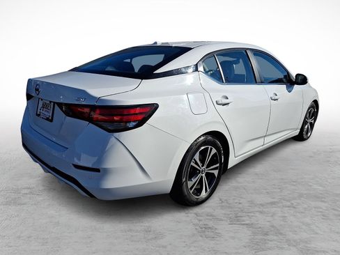 Used 2023 Nissan Sentra SV image 7