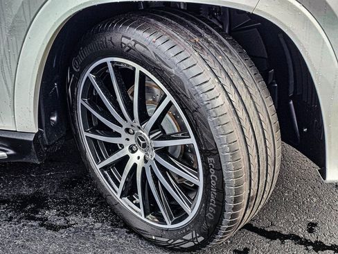 New 2026 Mercedes-Benz GLS 450 4MATIC image 10