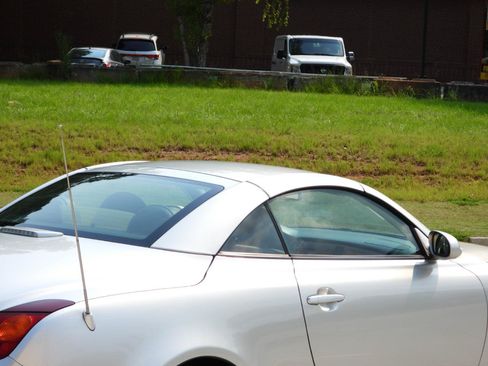Used 2005 Lexus SC 430 Convertible RWD image 62