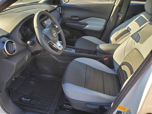 Certified 2024 Nissan Kicks SR w/ SR Premium Package image 13