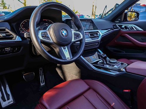 Used 2023 BMW 430i xDrive Convertible w/ M Sport Package image 7