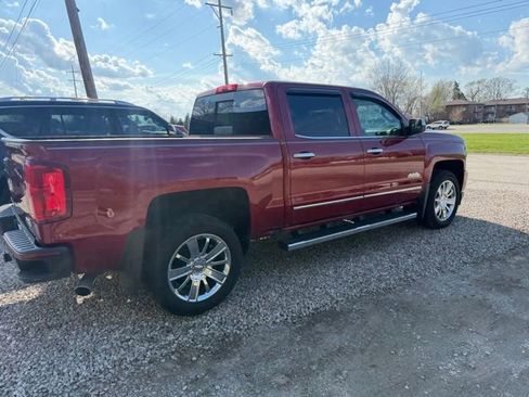 Used 2018 Chevrolet Silverado 1500 High Country image 12
