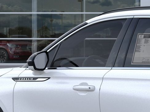 New 2026 Lincoln Corsair Premiere image 20