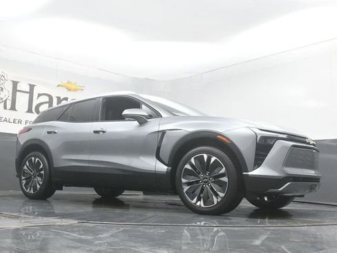 Certified 2024 Chevrolet Blazer EV LT image 2