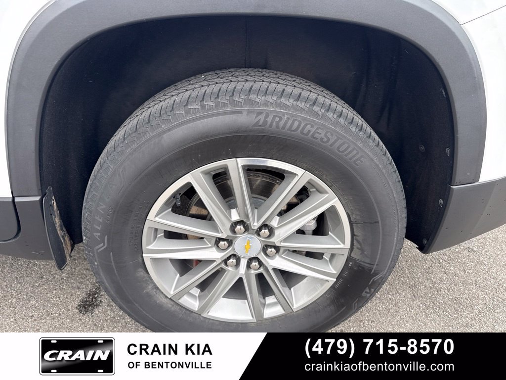 Used 2023 Chevrolet Traverse LT AWD/4WD image 10