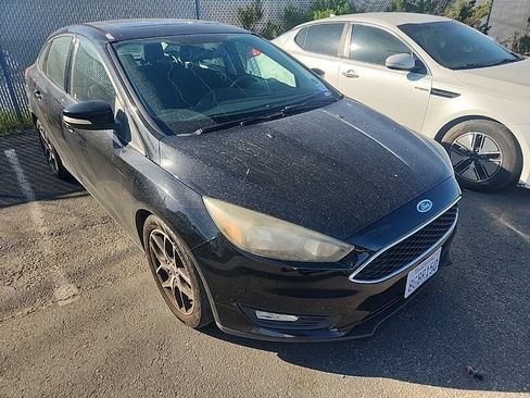 Used 2018 Ford Focus SEL image 1