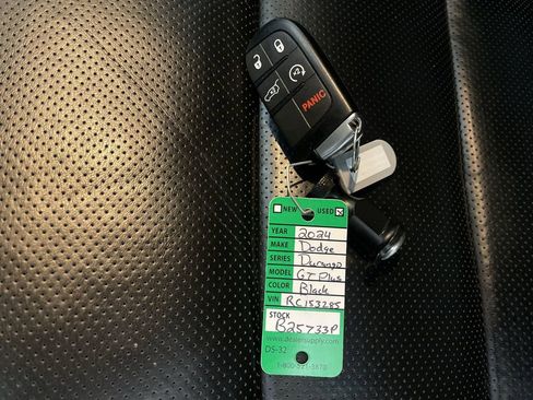 Used 2024 Dodge Durango GT AWD/4WD image 31