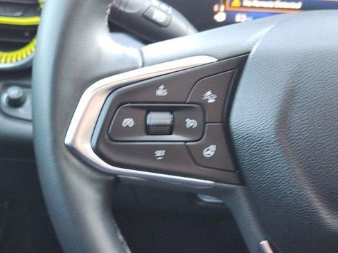 Used 2024 Chevrolet Trax ACTIV w/ Driver Confidence Package image 28