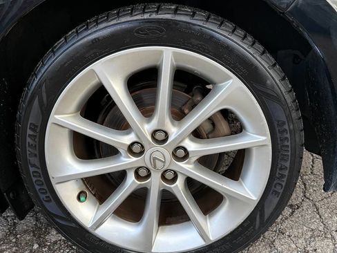 Used 2013 Lexus CT 200h image 24