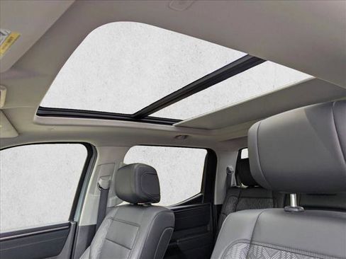 Used 2024 Toyota Tundra Limited image 15