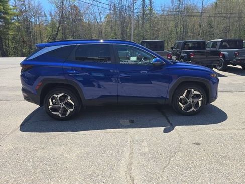 Used 2023 Hyundai Tucson SEL w/ Convenience Package AWD/4WD image 3