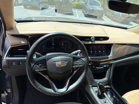 Used 2024 Cadillac XT6 Sport w/ Platinum Package AWD/4WD image 21