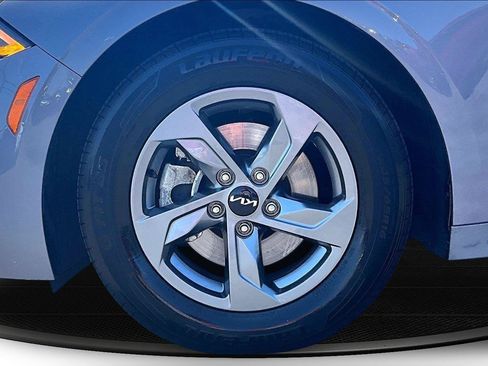Used 2022 Kia K5 LXS FWD image 34