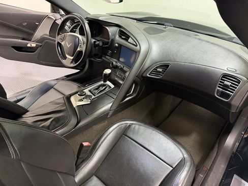 Used 2014 Chevrolet Corvette Stingray Coupe RWD image 10