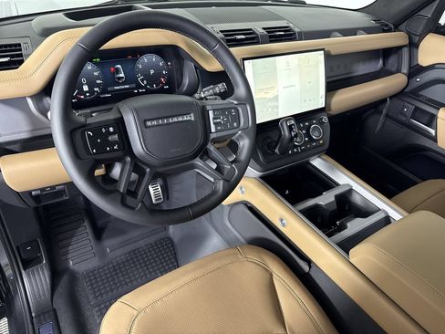 New 2026 Land Rover Defender 130 V8 AWD/4WD image 4