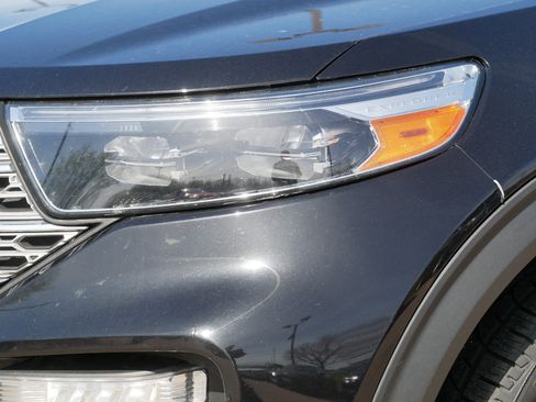 Used 2020 Ford Explorer Limited AWD/4WD image 10